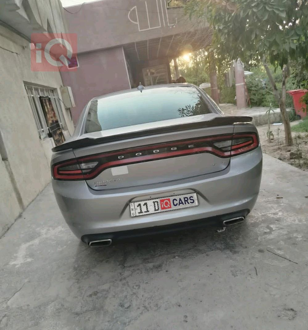 دودج تشارجر